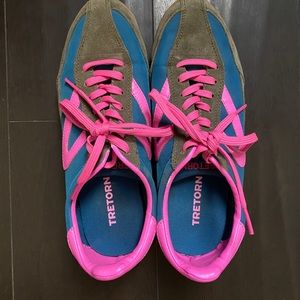 Tretorn sneakers size 9